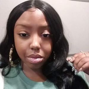 Meet your Posher, Amber